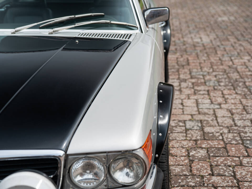 Image 6/68 of Mercedes-Benz 500 SL (1984)