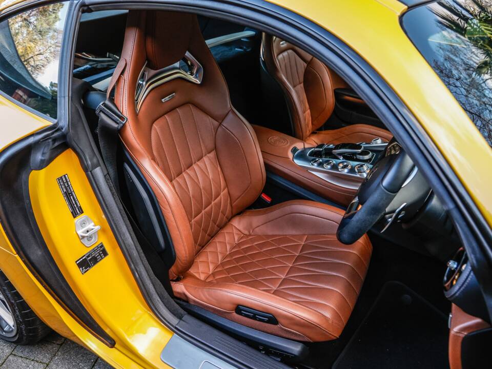 Bild 13/35 von Mercedes-AMG GT-S (1900)