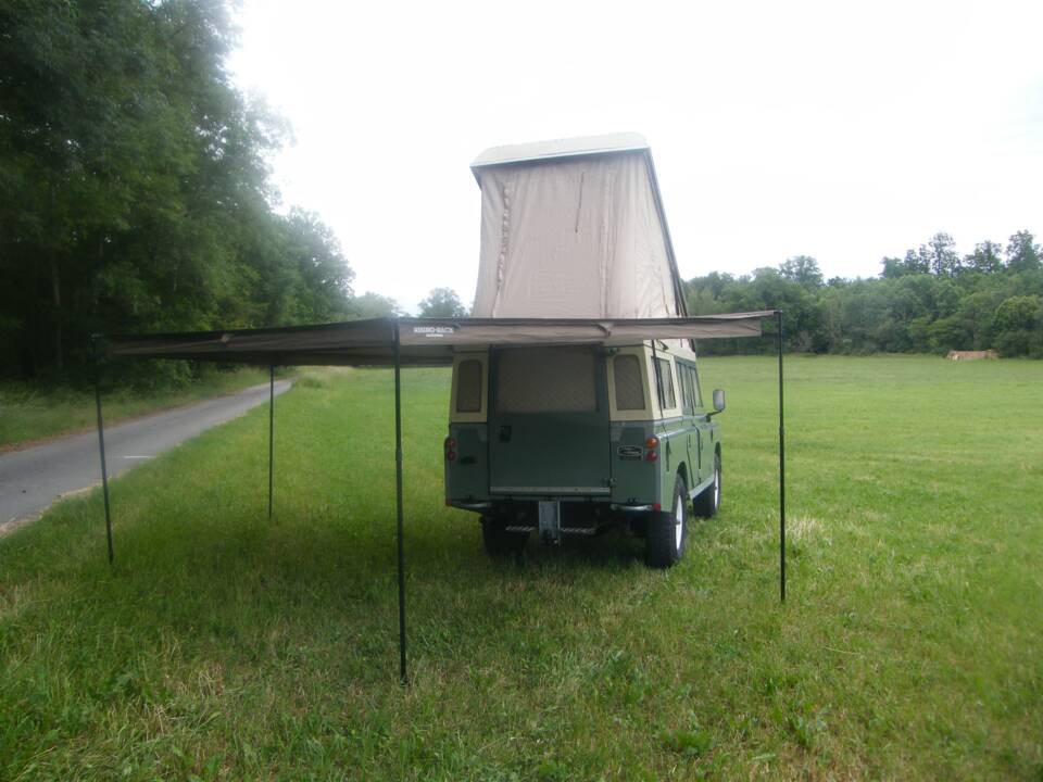 Afbeelding 76/94 van Land Rover 109 (1966)