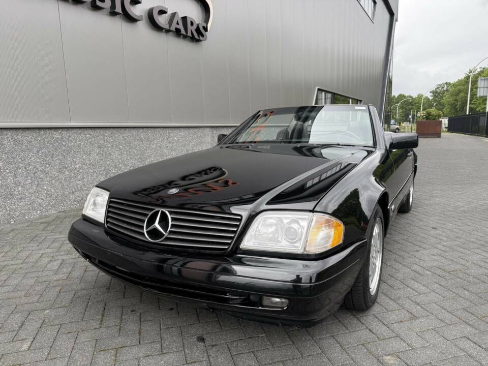 Image 2/50 de Mercedes-Benz SL 600 (1996)
