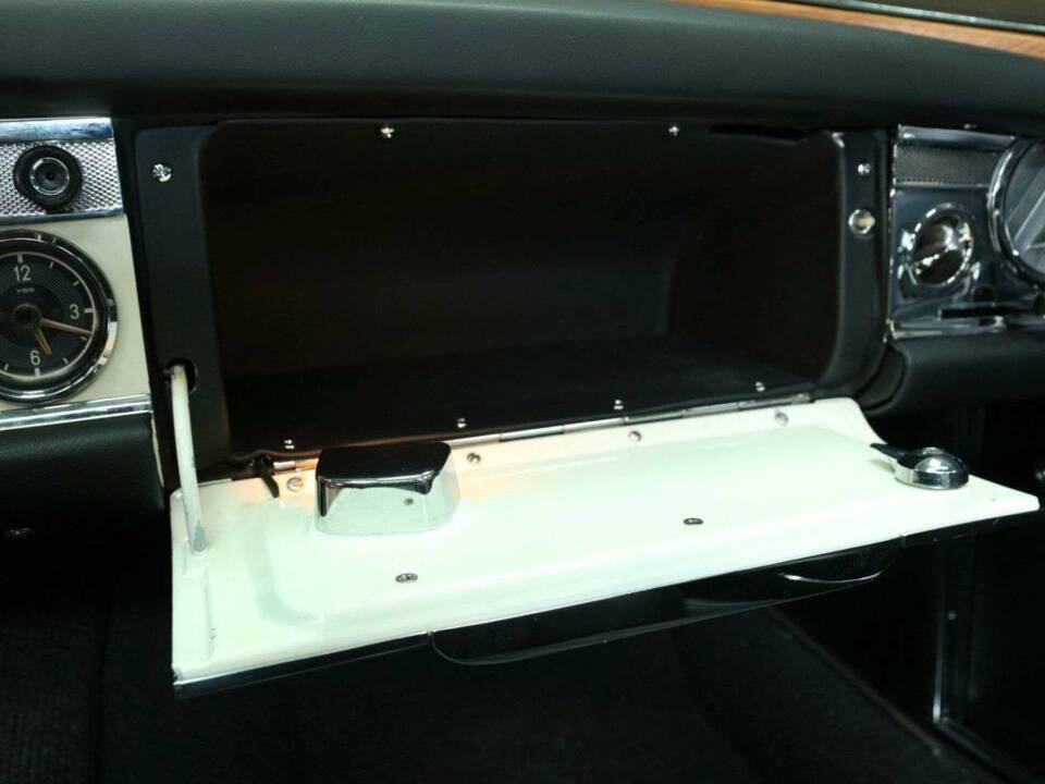Bild 22/50 von Mercedes-Benz 230 SL (1967)