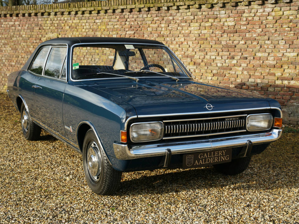 Bild 40/50 von Opel Commodore 2,5 S (1970)