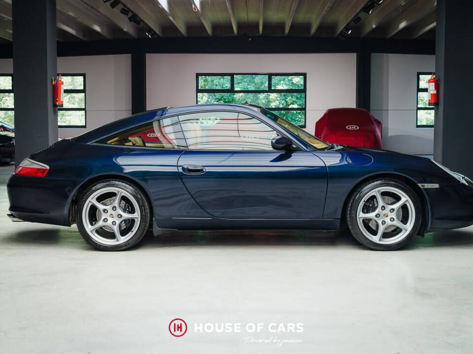 Imagen 5/24 de Porsche 911 Carrera (2003)