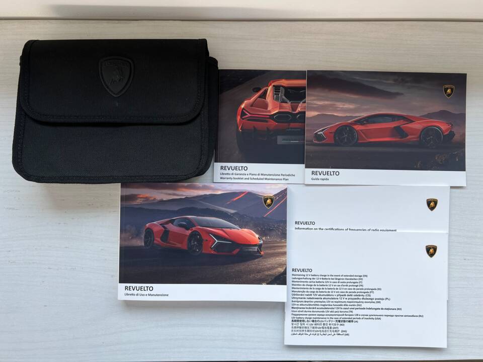 Bild 13/15 von Lamborghini Revuelto (2024)