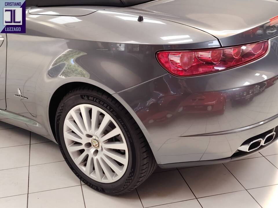 Bild 19/86 von Alfa Romeo Spider 2.2 JTS (2007)