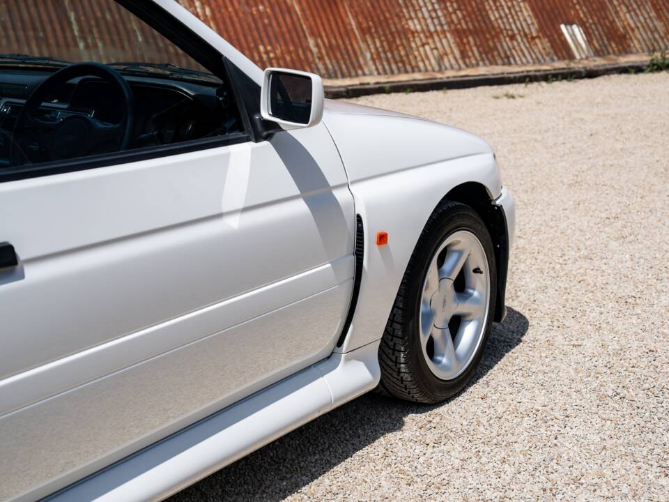 Bild 39/48 von Ford Escort RS Cosworth (1992)