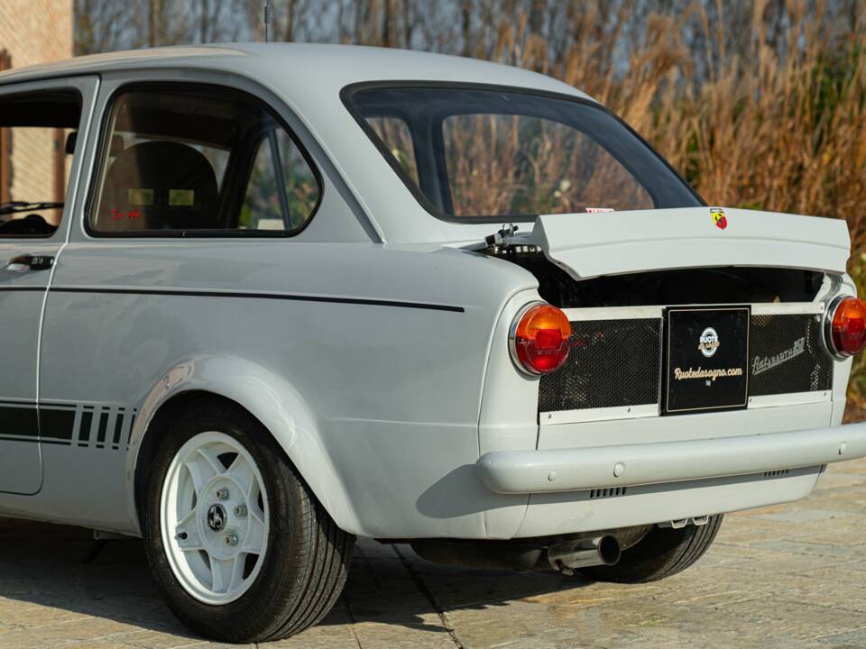 Image 18/50 of Abarth Fiat 850 TC (1970)