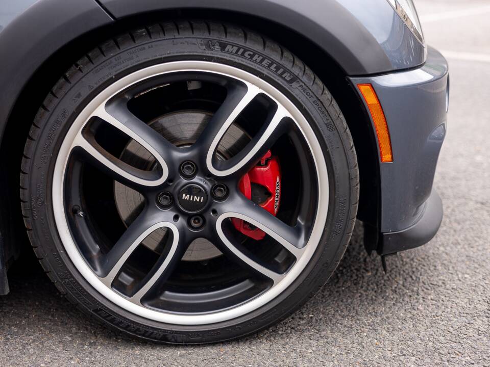 Imagen 42/50 de Mini Cooper S JCW (2006)