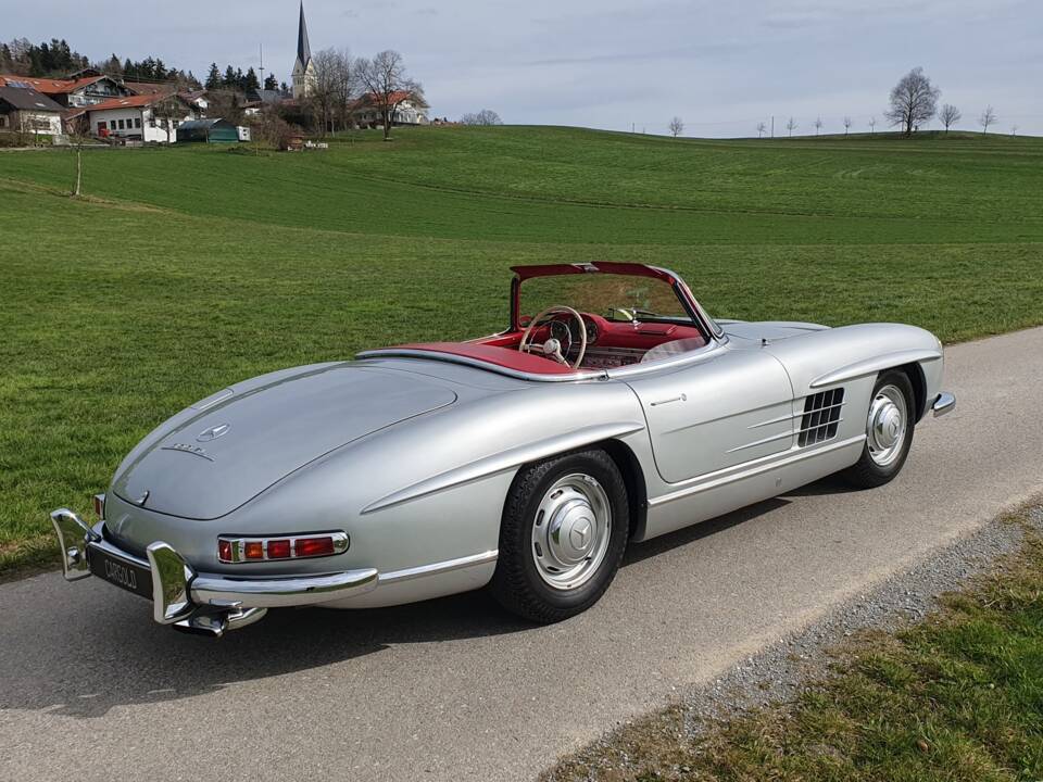 Image 11/37 of Mercedes-Benz 300 SL Roadster (1958)