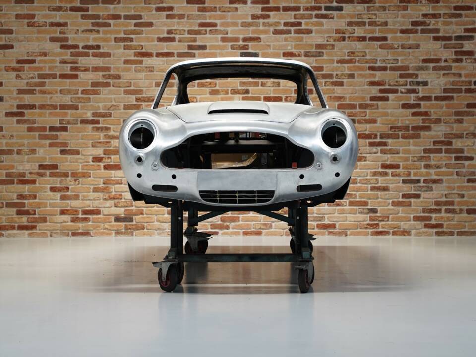 Bild 7/15 von Aston Martin DB 6 (1967)