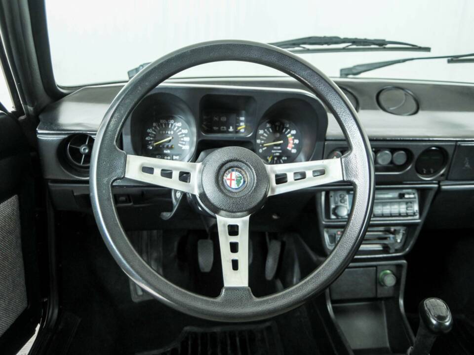 Image 8/50 of Alfa Romeo Alfasud 1.3 Sprint (1984)
