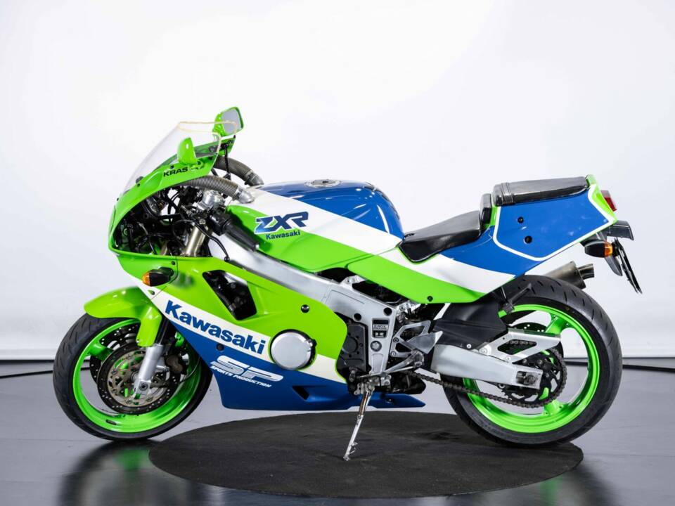 Image 1/40 of Kawasaki ZX-R 400 (1991)