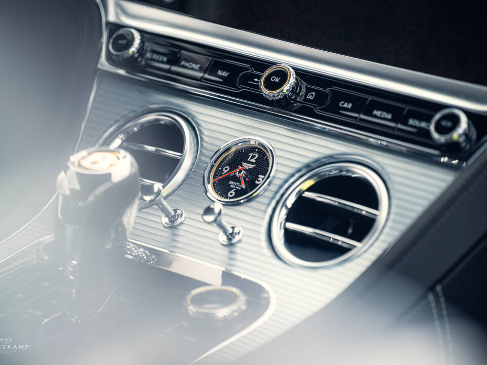 Afbeelding 13/14 van Bentley Continental GT (2019)