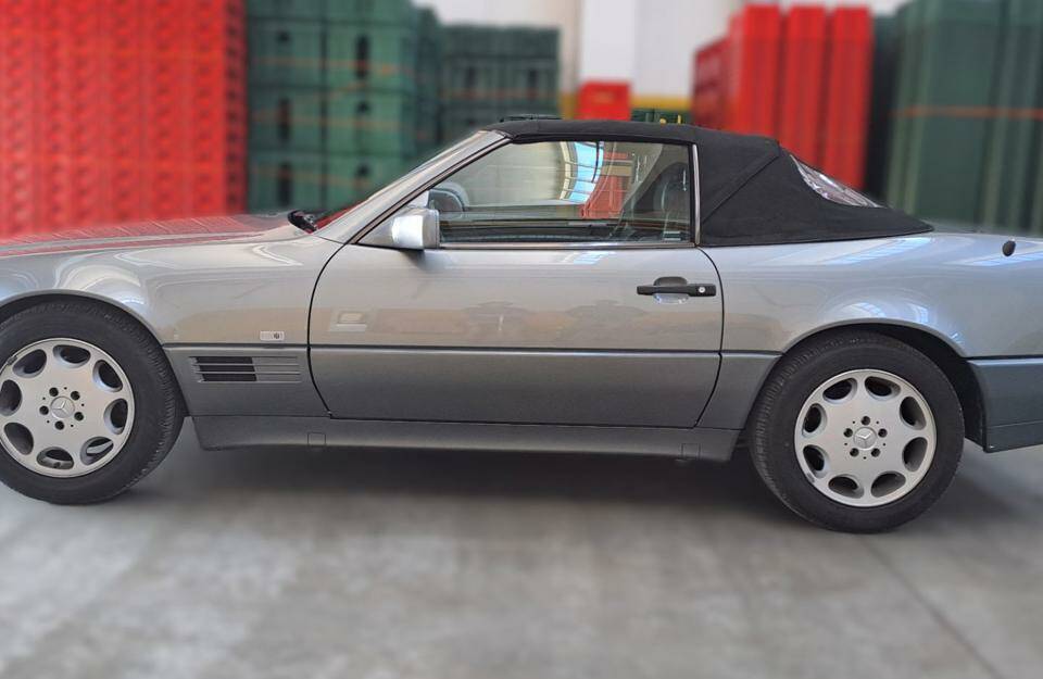 Image 9/50 de Mercedes-Benz 300 SL-24 (1992)