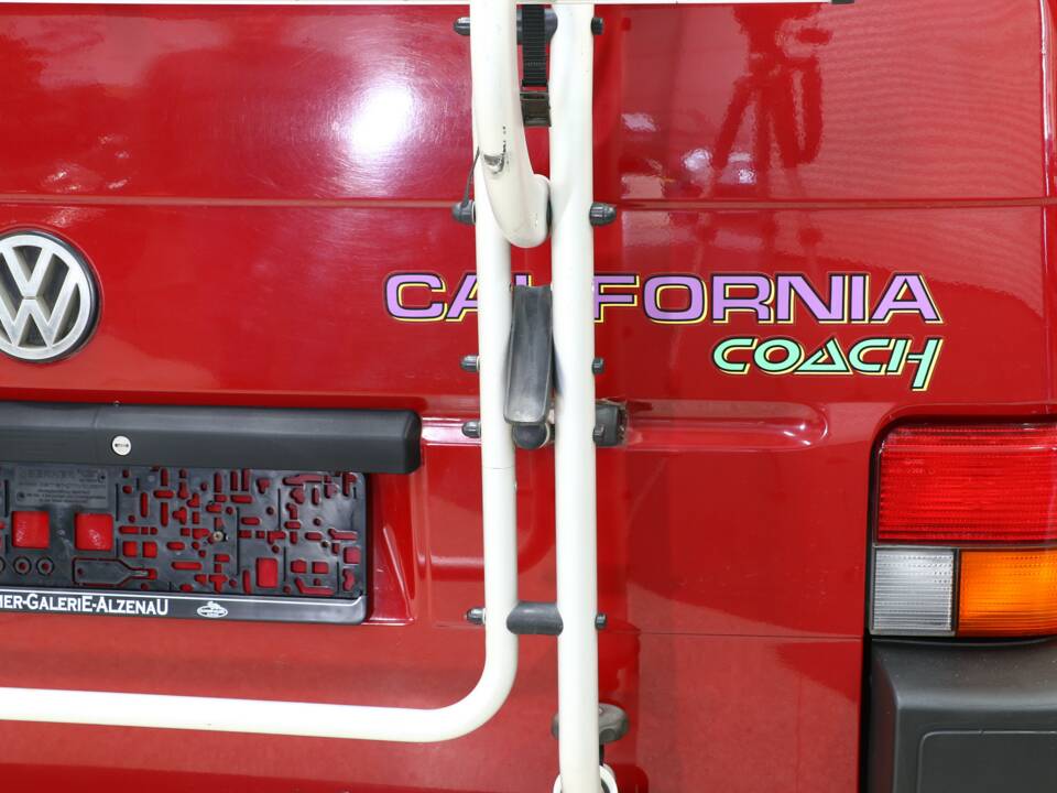 Bild 45/47 von Volkswagen T4 California 2.5 (1995)