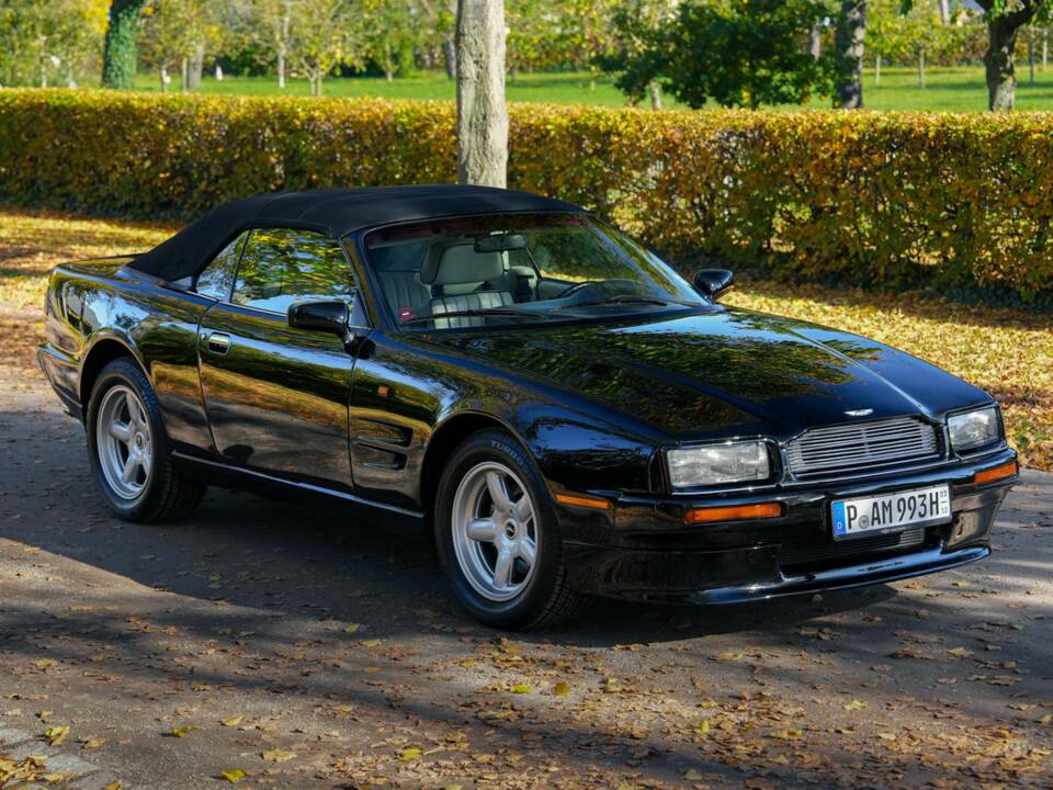 Bild 1/8 von Aston Martin Virage Volante (1993)