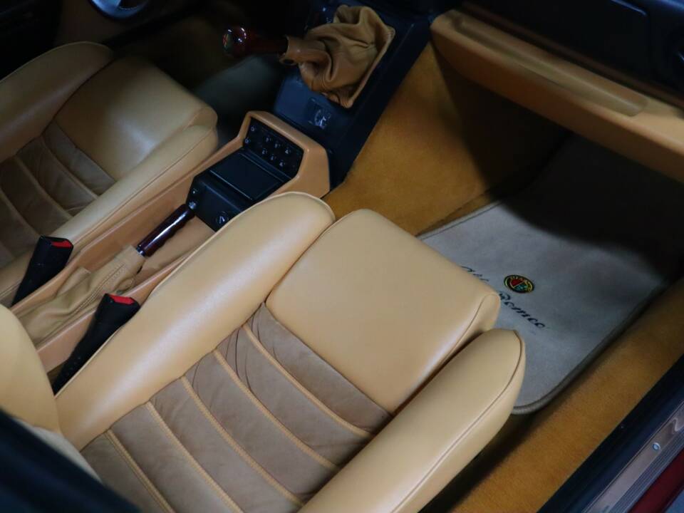 Image 13/58 de Alfa Romeo 2.0 Spider (1992)