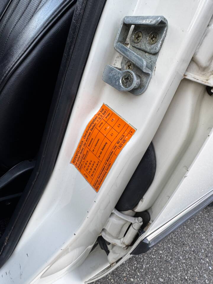 Bild 56/59 von BMW 518 (1980)