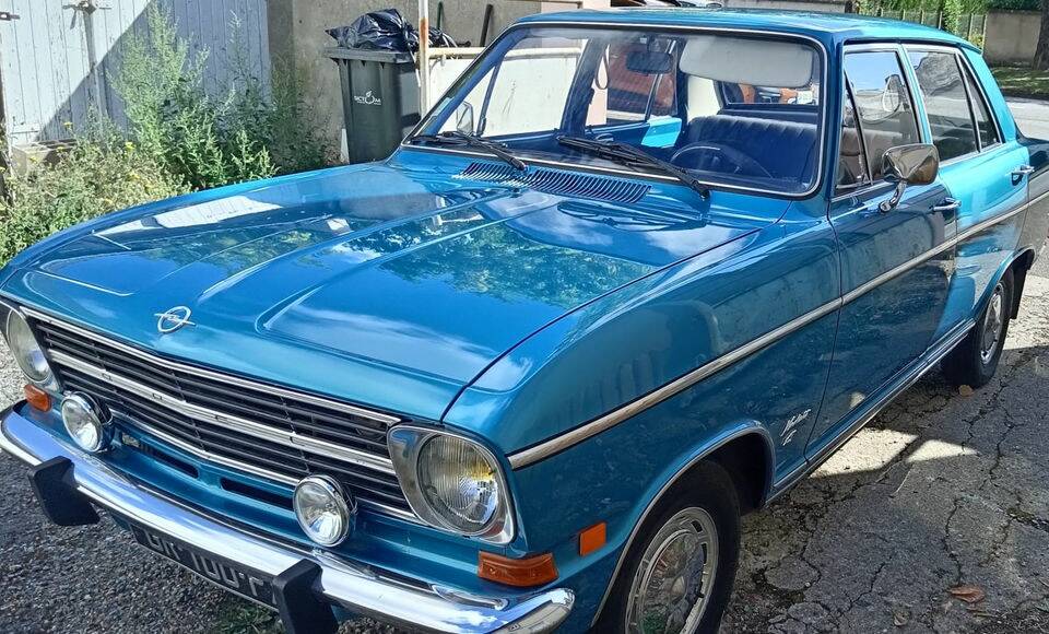 Imagen 3/8 de Opel Kadett 1,1 (1973)
