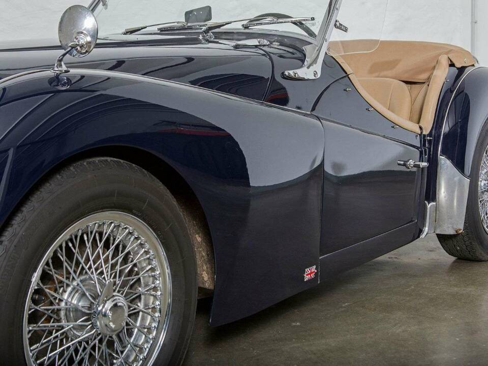 Image 8/20 of Triumph TR 3A (1958)