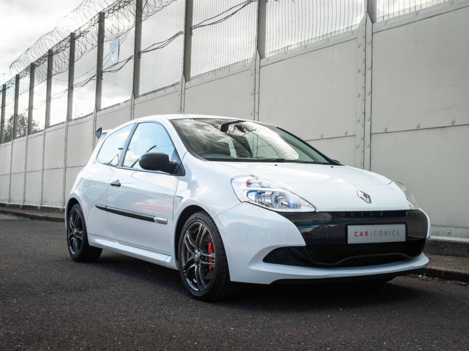 Image 3/58 de Renault Clio III 1.4 16V (2010)