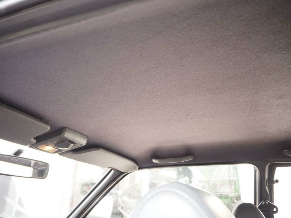 Immagine 47/50 di Peugeot 205 GTi 1.9 (1988)