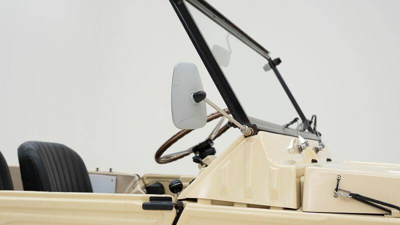 Image 13/15 de Citroën Méhari (1980)