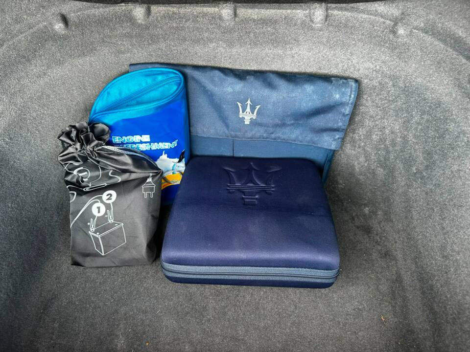 Image 40/46 of Maserati 4200 Cambiocorsa (2003)