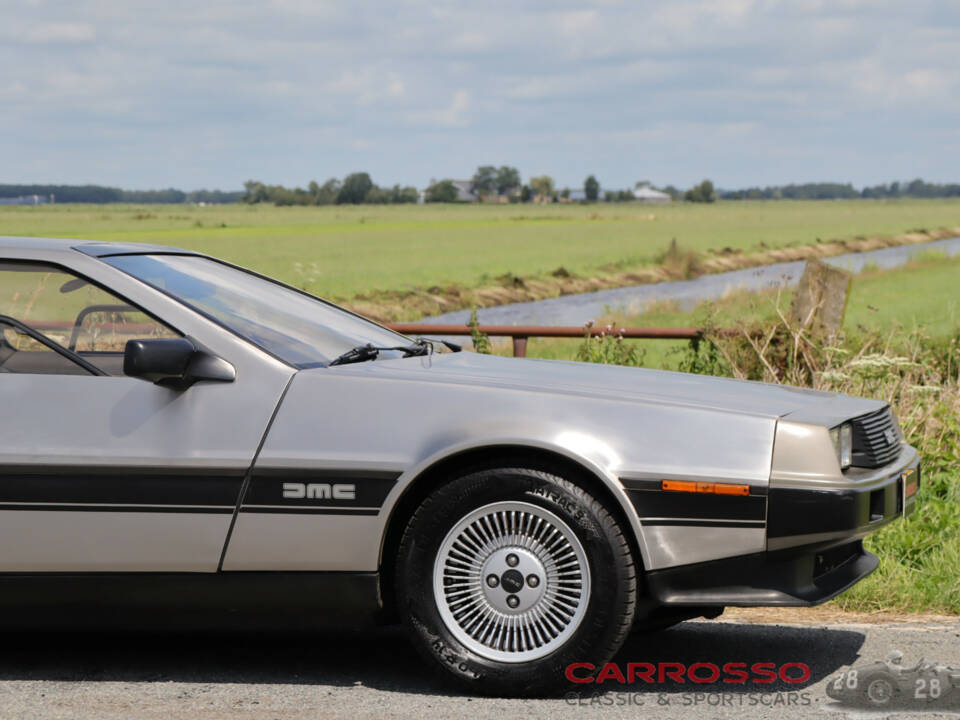 Immagine 12/32 di DeLorean DMC-12 (1981)