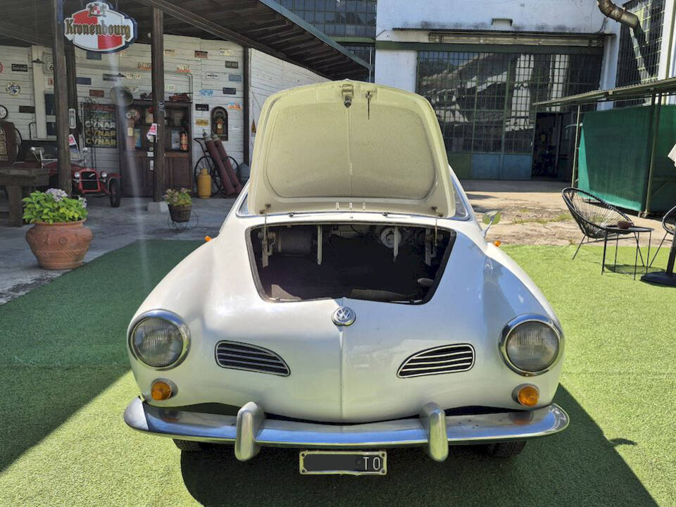 Image 43/71 of Volkswagen Karmann Ghia 1200 (1962)