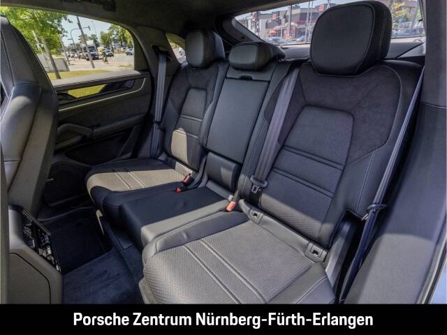 Bild 24/50 von Porsche Cayenne GTS (1900)