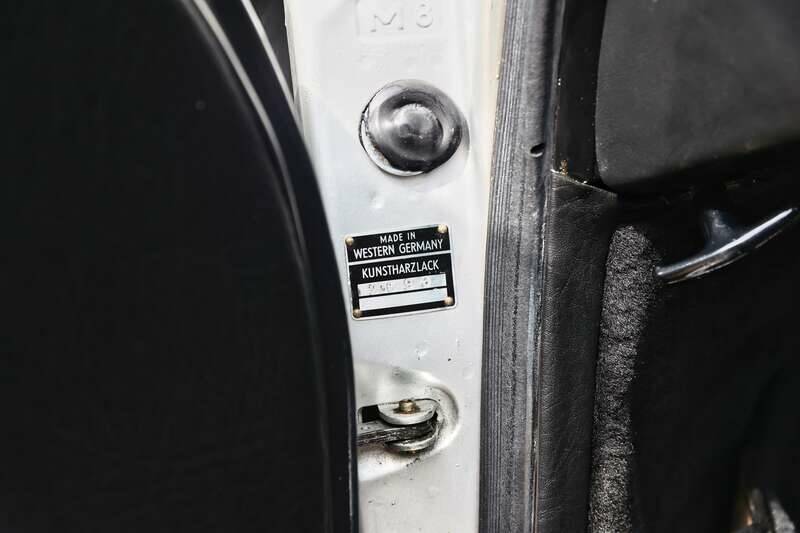 Image 37/50 of Porsche 911 SC 3.0 (1978)