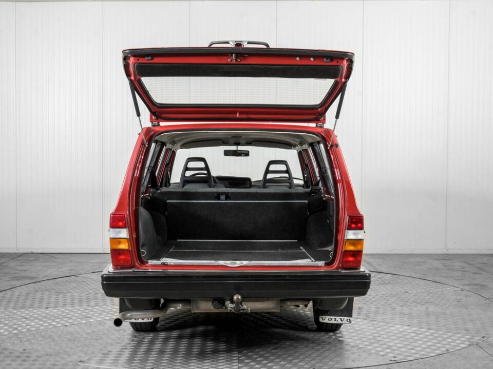 Imagen 38/50 de Volvo 240 Turbo (1983)