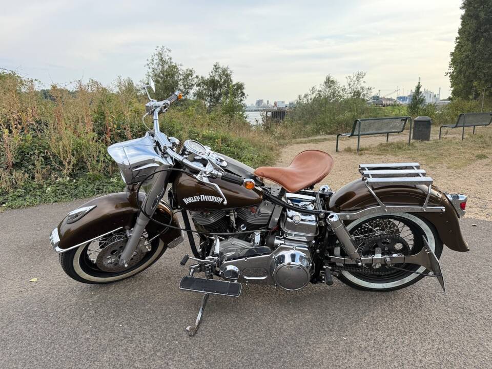 Image 3/4 of Harley-Davidson FLHP 80 Police (1981)