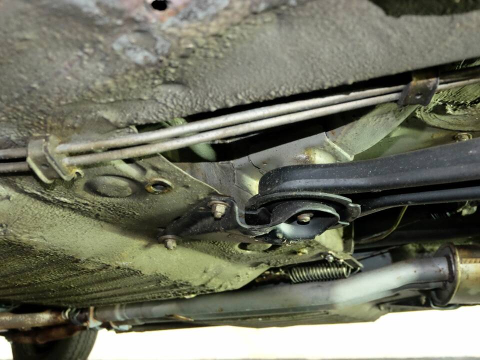 Bild 33/38 von Mercedes-Benz 280 SE 3,5 (1970)