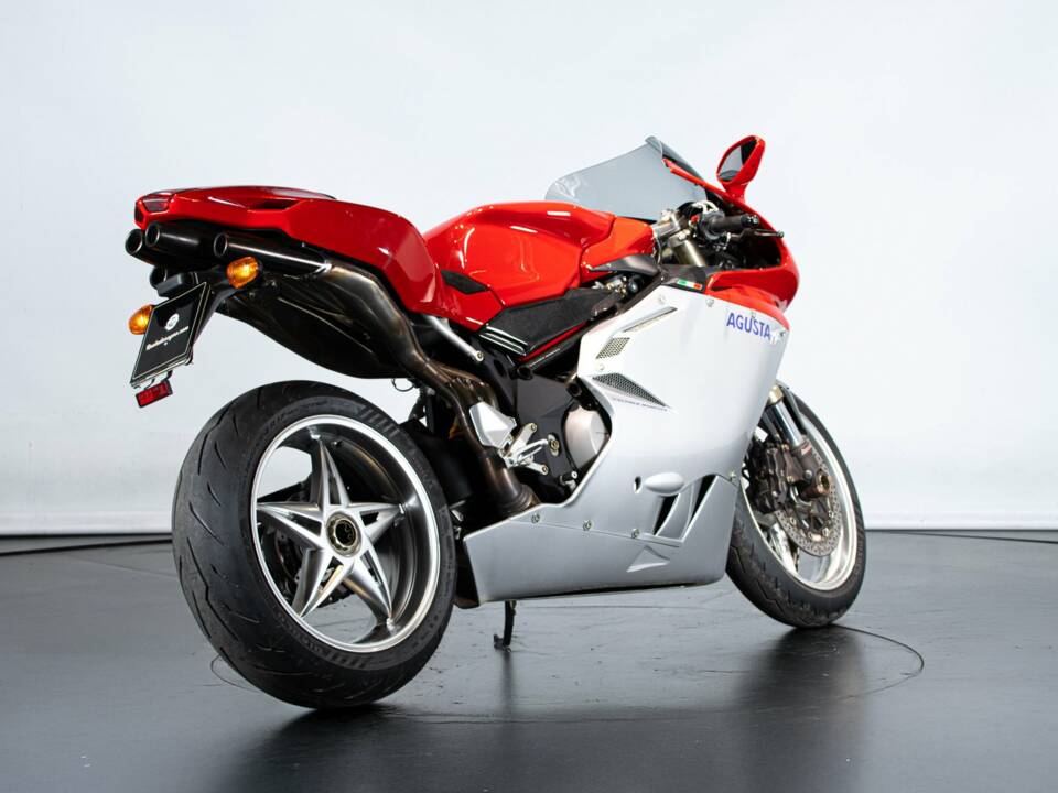 Image 4/50 de MV Agusta DUMMY (2004)