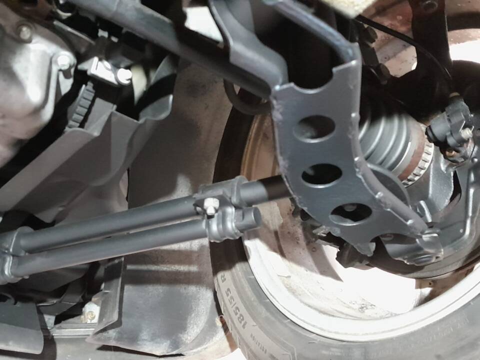 Bild 34/42 von Opel Tigra 1.4 (1997)
