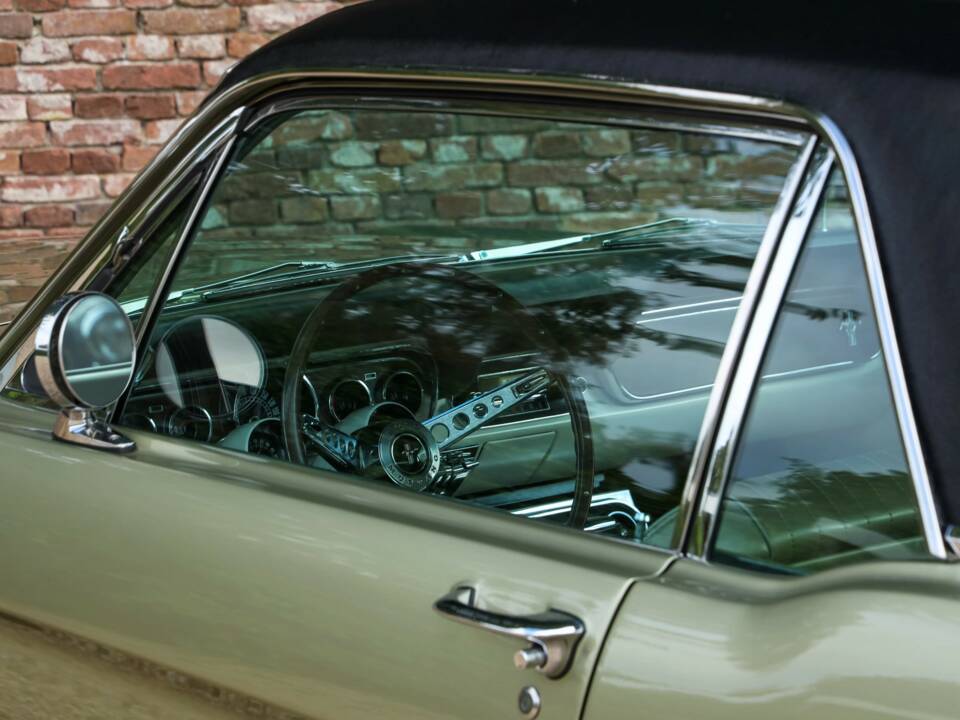 Obraz 44/50 pojazdu Ford Mustang GT (1966)