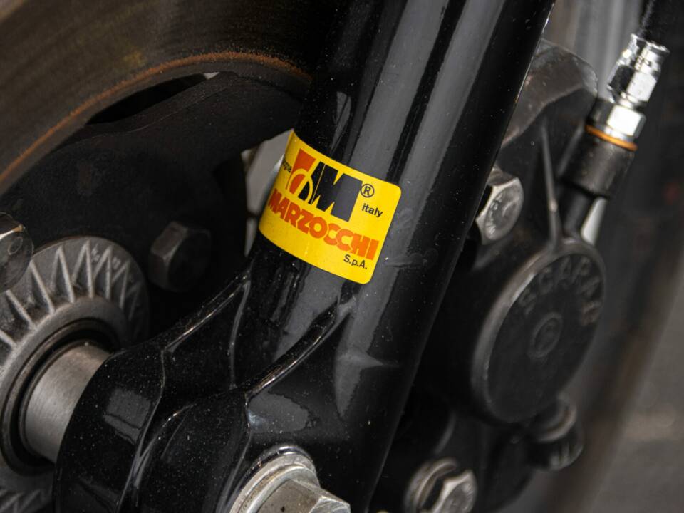Image 40/50 of Ducati 750 GT (1972)