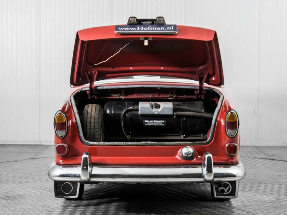 Image 38/50 de Volvo Amazon S (1970)