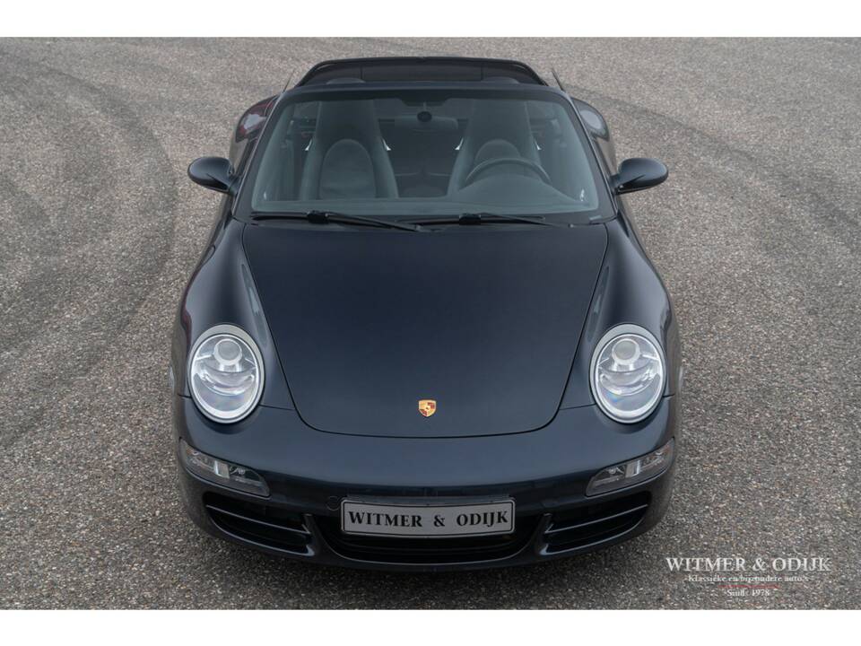 Bild 12/32 von Porsche 911 Carrera 4 (2006)