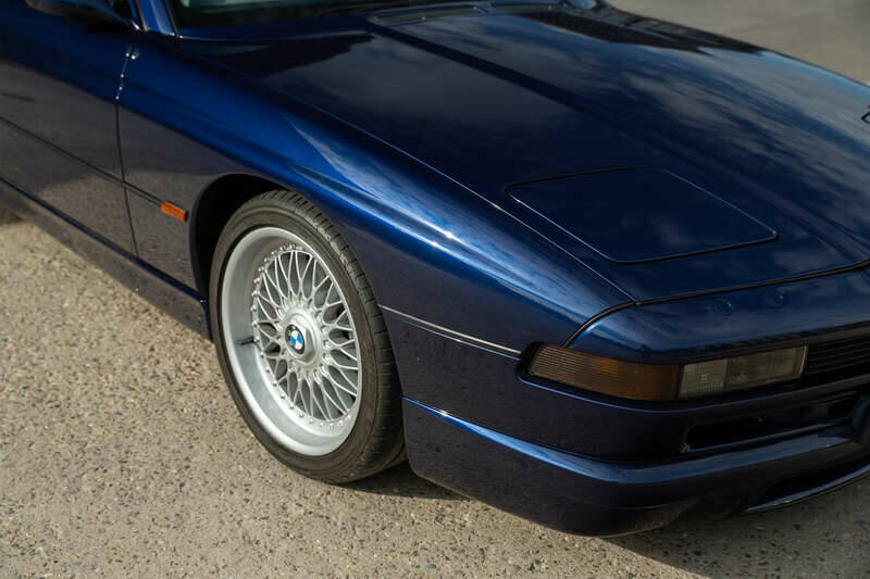 Image 27/50 de BMW 850CSi (1993)