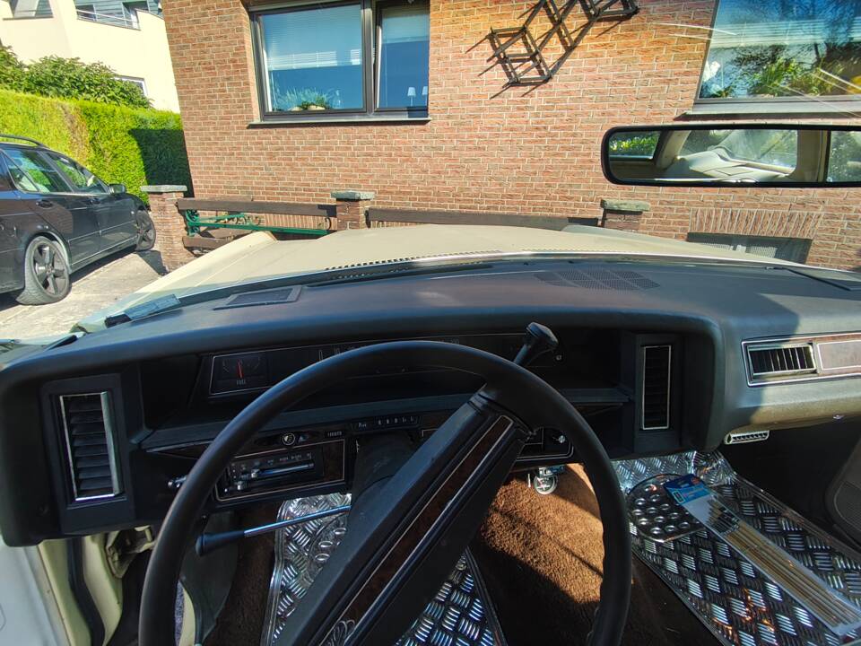 Image 10/13 of Chevrolet Caprice Estate (1973)
