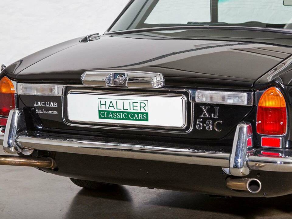 Image 9/31 of Jaguar XJ 5.3 C (1978)