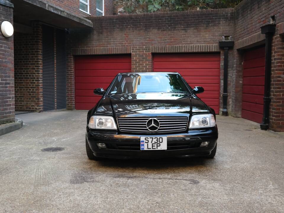 Image 19/100 of Mercedes-Benz SL 600 (1998)
