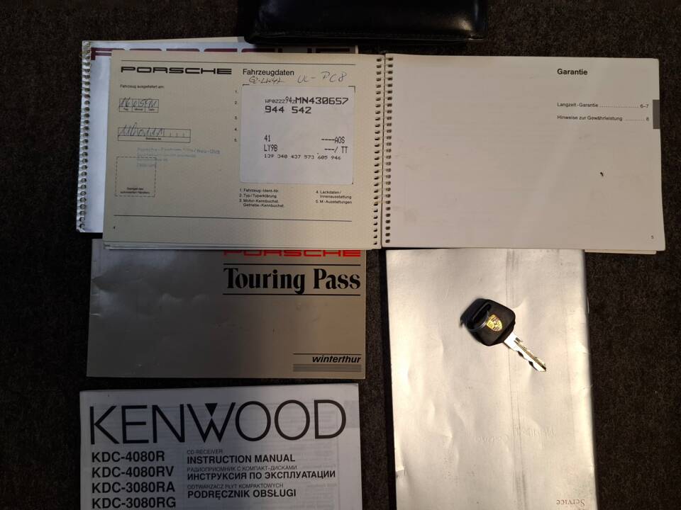 Bild 38/41 von Porsche 944 S2 (1991)