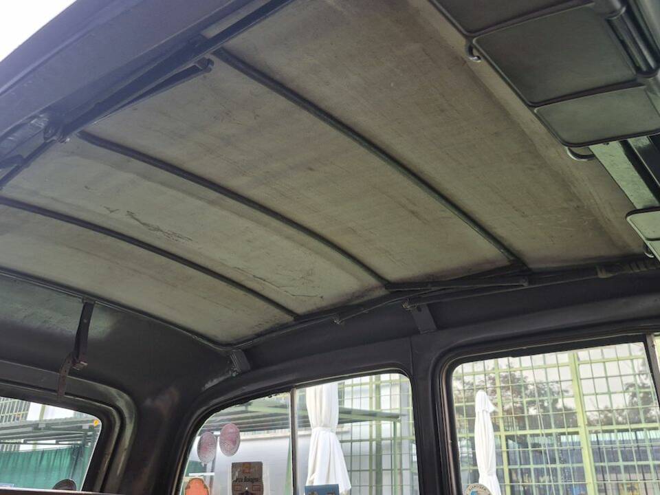 Image 32/42 of FIAT 500 C Belvedere (1953)