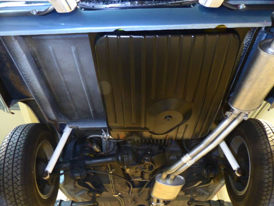 Bild 39/69 von Mercedes-Benz 230 SL (1967)