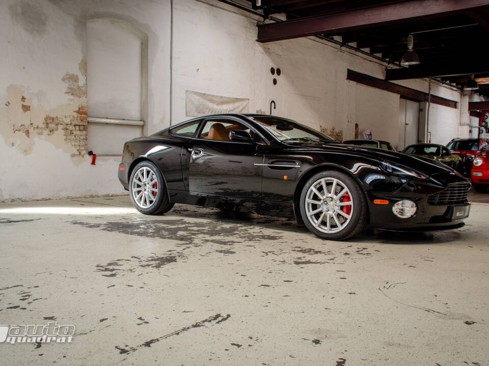 Afbeelding 3/19 van Aston Martin V12 Vanquish S (2005)
