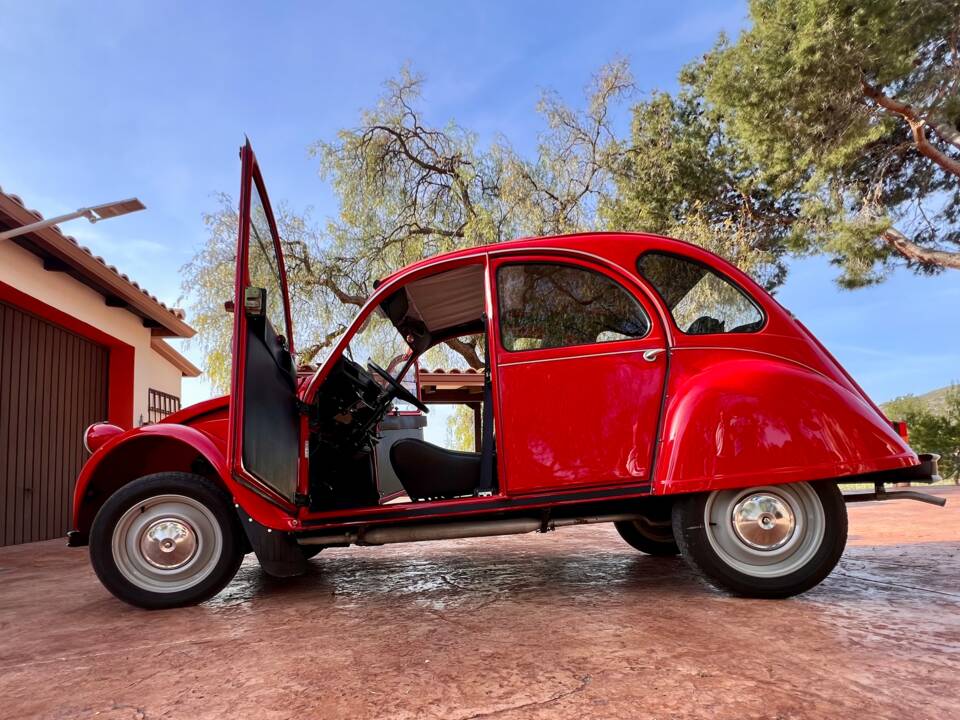 Afbeelding 17/28 van Citroën 2 CV 6 Club (1990)